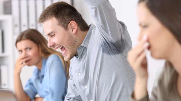 بهترین روش برای رفع بوی بد عرق