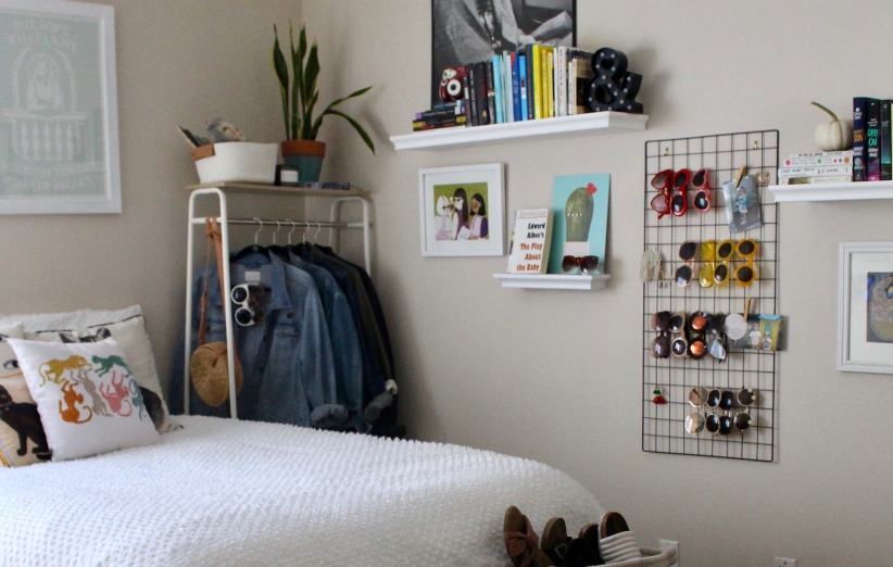 ۷ ترفند عالی برای قرار دادن وسایل بیشتر در اتاق خواب کوچک