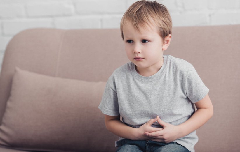 ۱۵ دلیل رایج دل درد کودکان که باید بدانید