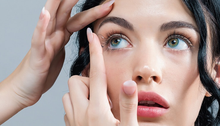 خوابیدن با لنز چه خطراتی دارد؟