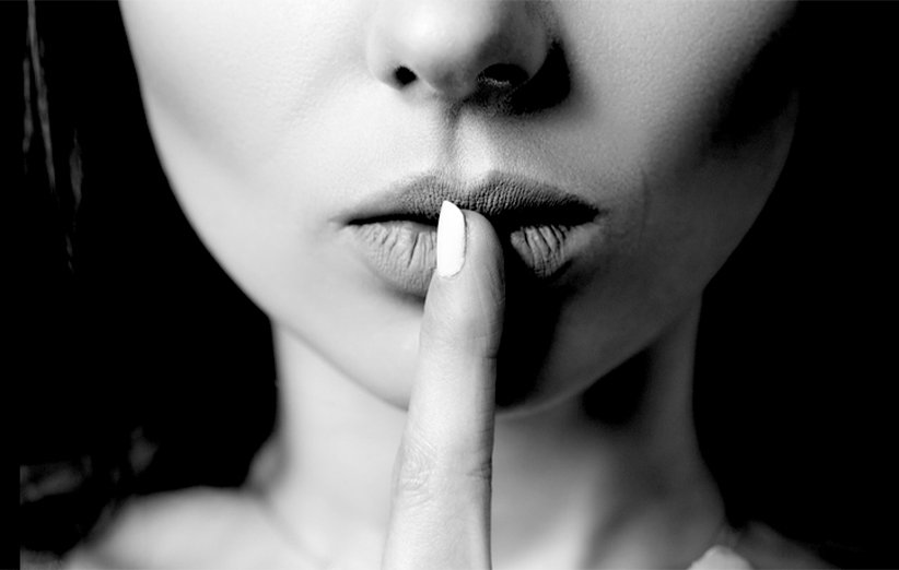 ۱۳ دلیل که باعث میشود در شرایط مختلف سکوت کنیم