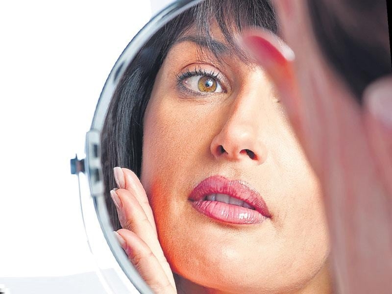 4 باید و نباید درباره رسیدگی به روزنه‌های پوست صورت