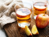 آیا نوشیدن صبحگاهی سرکه سیب به کاهش وزن کمک می‌کند؟