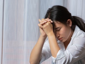 ۵ تمرین ورزشی معجزه‌آسا برای زمانی که غمگین هستید