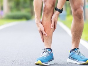 درد ساق پا نشانه چیست؟ علت، روش درمان و پیشگیری