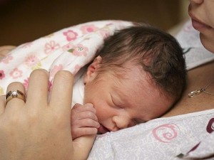 ۳ ماهه چهارم بارداری؛ کنارآمدن با شرایط پس از تولد نوزاد