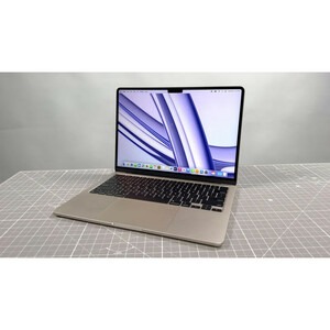 لپ تاپ 13.6 اینچی اپل مدل MacBook Air MC8J4 2024 LLA-M3-16GB RAM-256GB SSD