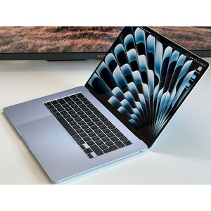 لپ تاپ 15.3 اینچی اپل مدل MacBook Air MC7C4 2025 -M4-16GB Ram-512GB SSD