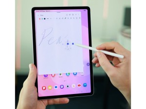 تبلت ۱۱ اینچ سامسونگ مدل Galaxy Tab S11 Wi-Fi ظرفیت 128 گیگابایت و رم 12 گیگابایت همراه با کیبورد