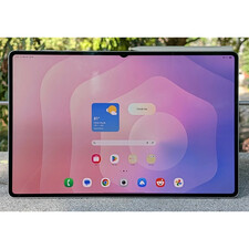 تبلت ۱۴.۶ اینچ سامسونگ مدل Galaxy Tab S11 Ultra Wi-Fi ظرفیت 1 ترابایت و رم ۱۶ گیگابایت، رزولوشن دوربین ۱۳ مگاپیکسل، پشتیبانی از قلم و کیبورد