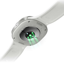 ساعت هوشمند 44 میلی‌متری سامسونگ مدل Galaxy Watch 9 با بند سیلیکونی
