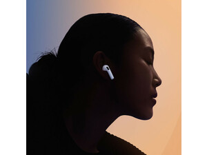 هدفون توگوشی بلوتوثی اپل مدل Airpods 5 Wireless Charging Case با حذف نویز فعال، حالت شفافیت و استاندارد IP57