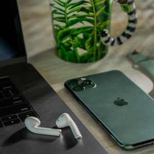 گوشی موبایل اپل مدل iPhone 11 Pro Max A2220 دو سیم‌ کارت ظرفیت 64 گیگابایت