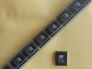 SST39SF040-45-4I-NHE