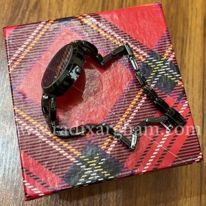 ساعت زنجیری  زنانه و‌ دخترانه مشکی برند گس guess