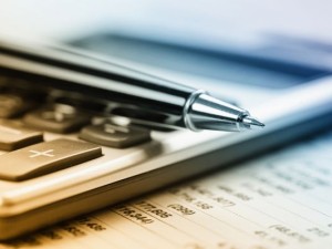 ماهیت حساب یعنی افزایش یک حساب، آن را بدهکار میکند یا بستانکار.