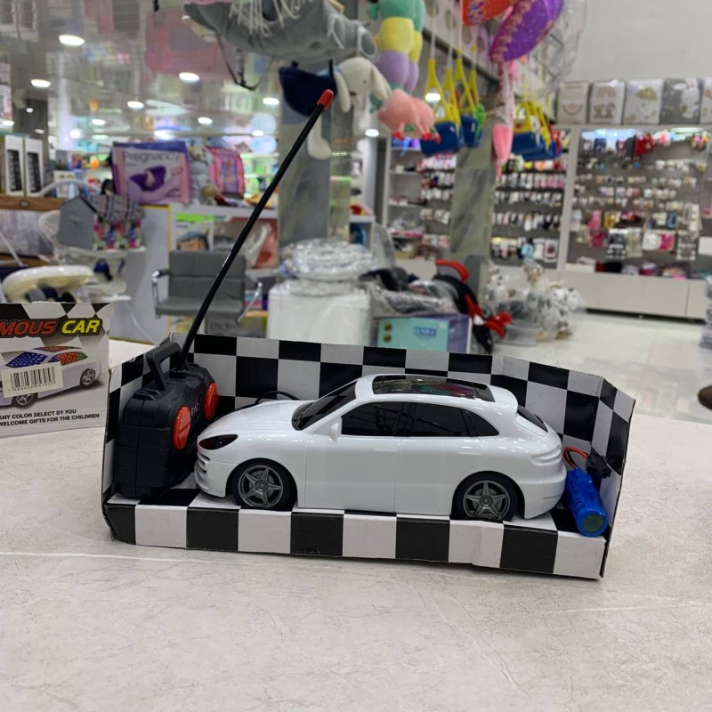 ماشین کنترل دار شارژی famous car