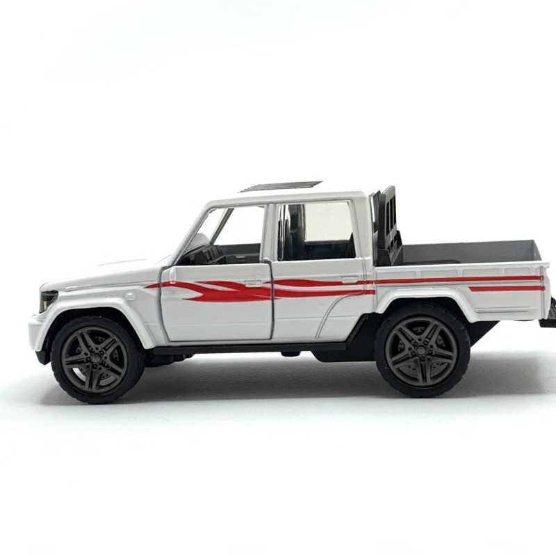 ماشین ماکتی فلزی تویوتا لندکروزر وانت Toyota Land Cruiser J79