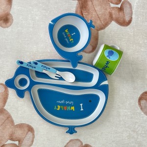 ظرف غذا کودک بامبو 5 تکه طرح دلفین