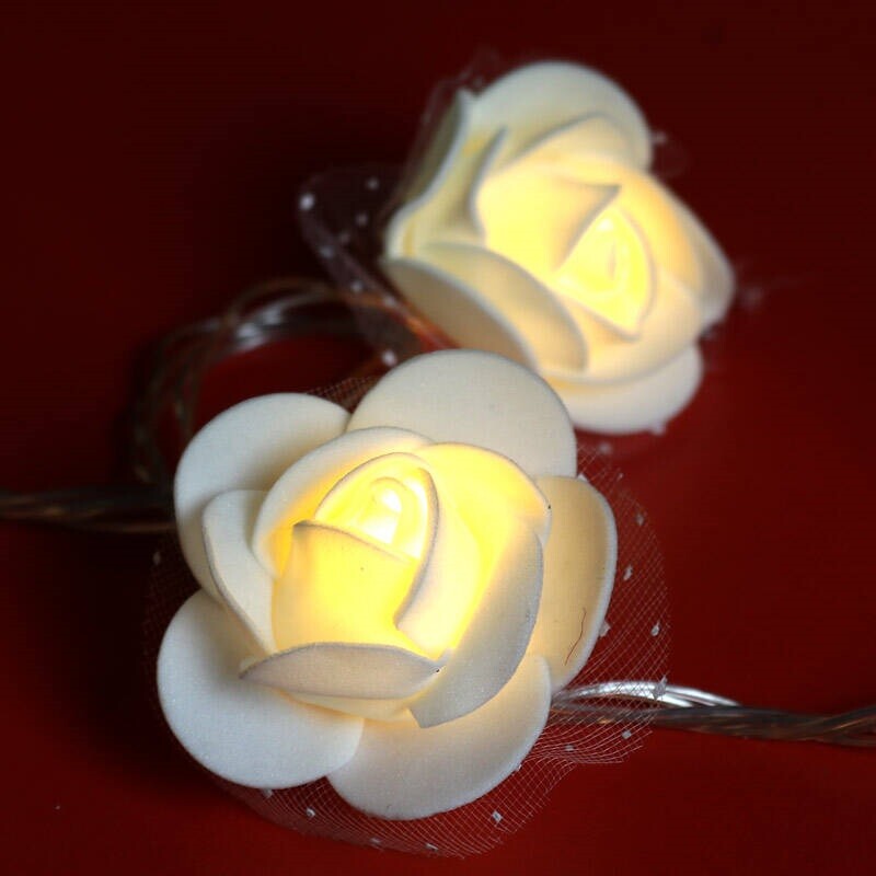 ریسه طرح گل فوم سفید آفتابی طول 9 متر