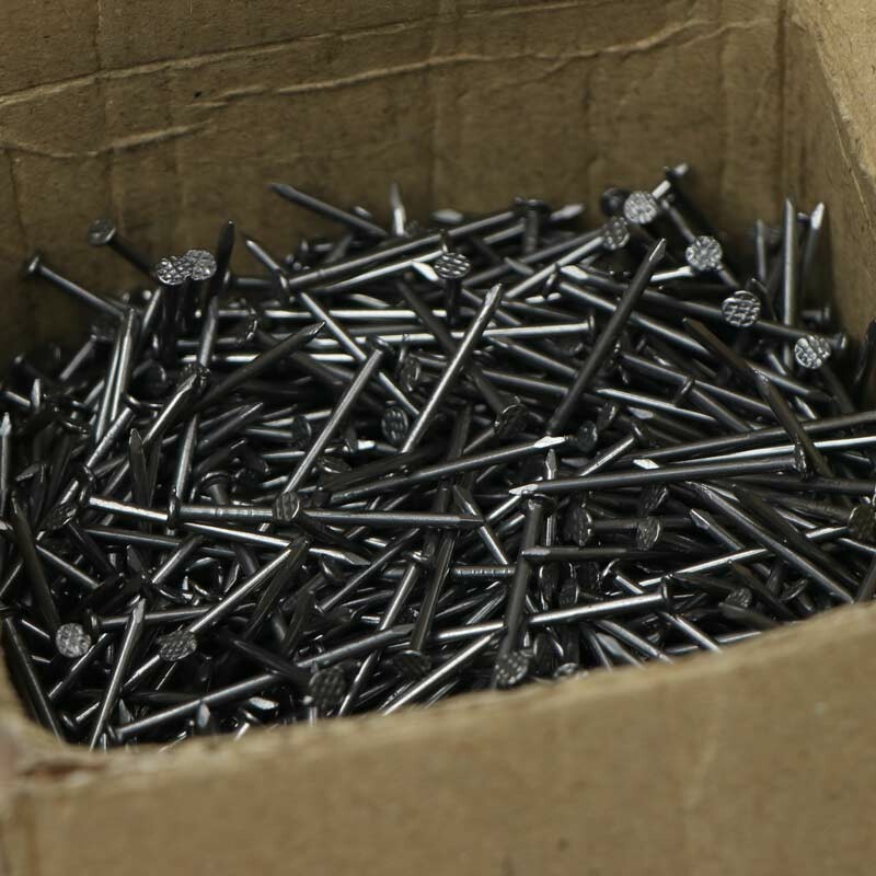 میخ 1.8cm قطر 3٫4mm بسته 3150 گرمی