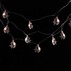 ریسه طرح ماه و ستاره 28 لامپ آفتابی طول 4 متر