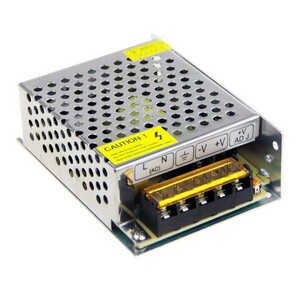 آداپتور دوربین مداربسته 12 ولت 5 آمپر کیس کوچک