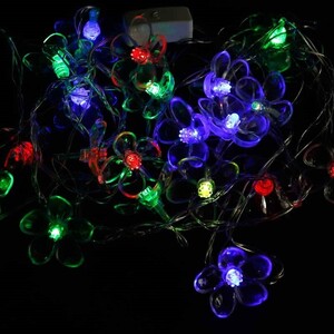 ریسه طرح گل PVC رنگی طول 4 متر