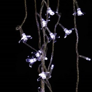 ریسه طرح گل کوچک پلاستیکی مهتابی طول 4.5 متر