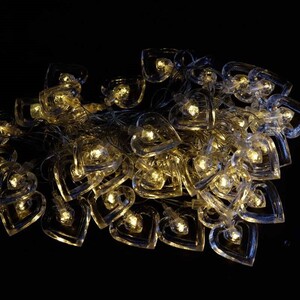 ریسه سوزنی طرح قلب پلاستیکی آفتابی طول 5 متر