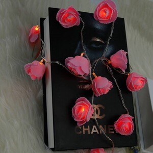 ریسه طرح گل فومی اکلیل دار صورتی آفتابی طول 2.5 متر