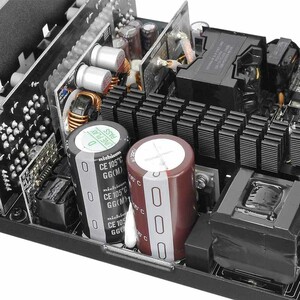 پاور ماژولار 750 وات ترمالتیک Thermaltake Toughpower GF1 ARGB Gold