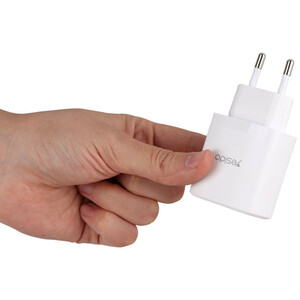 شارژر دیواری 30 وات یسیدو YC52 QC3.0 PD 3A + کابل تبدیل آیفونی