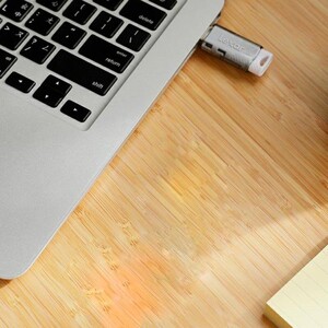 فلش 32 گیگ لکسار Lexar JumpDrive S60