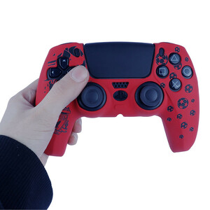 روکش دسته بازی Deadskull PS5 طرح Liverpool