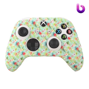 روکش دسته بازی Xbox X/S طرح گل زمینه سبز