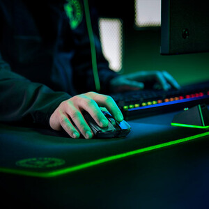 موس بی سیم گیمینگ Razer Viper Ultimate