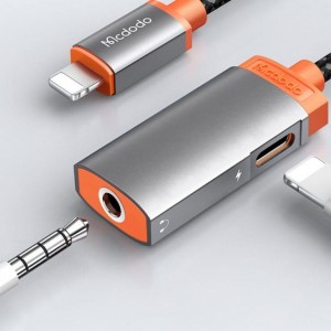 مبدل لایتنینگ به جک 3.5 میلیمتری / لایتنینگ مک دودو مدل CA-6710 &quot;یک سال گارانتی&quot;