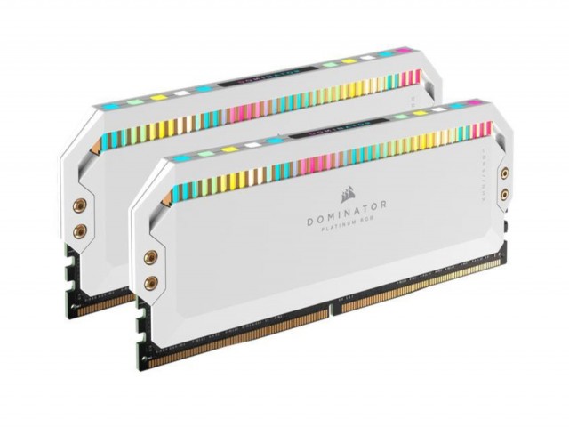 رم دسکتاپ استوک DDR5 دو کاناله DOMINATOR  PLATINUM RGB 32GB 2x16GB DDR5 DRAM 5600MT/s CL36 White