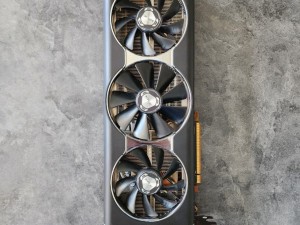 کارت گرافیک ایکس اف ایکس مدل XFX RX 5700 XT 08G THICC III ULTRA (استوک)