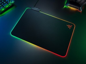پد موس Razer Firefly V2  برند ریزر (استوک)