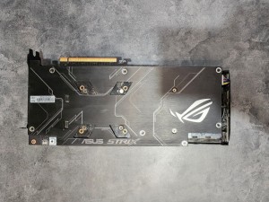 کارت گرافیک Asus ROG Strix Radeon RX 5700 XT 8GB (استوک)