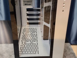 قاب کیس استوک  Lian Li O11 DYNAMIC White