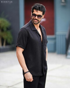 پیراهن یقه انگلیسی آستین کوتاه کد 1215