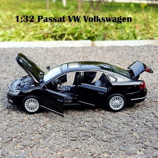 ماکت فلزی فولکس واگن پاسات (Volkswagen Passat CC) مقیاس 1:32 _ رنگ مشکی