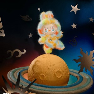 عروسک لبوبو مدل رنگین کمان