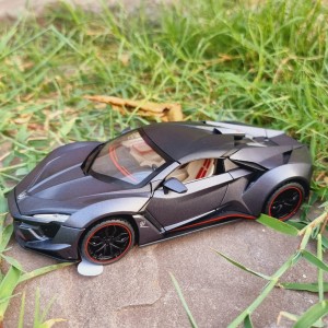 ماکت فلزی ماشین لایکان  مدل فنیر سوپر اسپورت FENYR SUPER SPORT