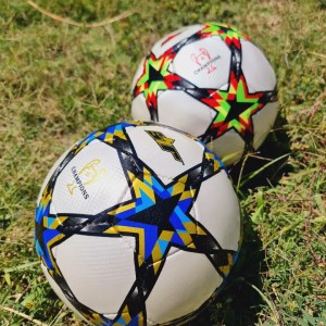 توپ فوتبال سایز5 ساخت کشور پاکستان