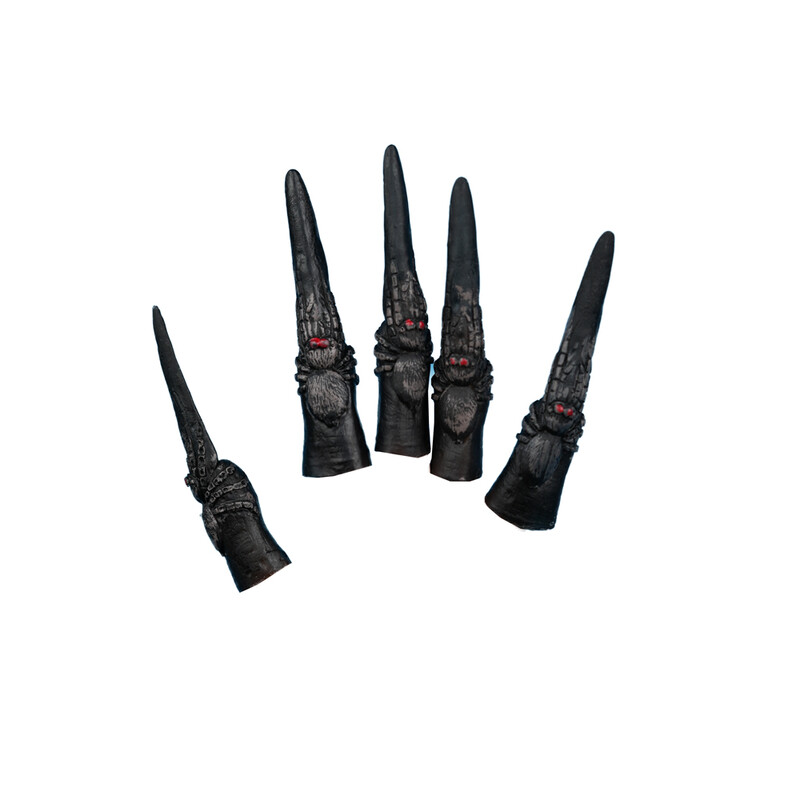 ناخن طرح رتیل مشکی Black tarantula design nails