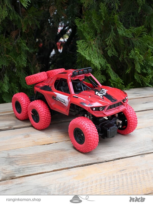 ماشین جیپ شش چرخ Six-wheeled jeep